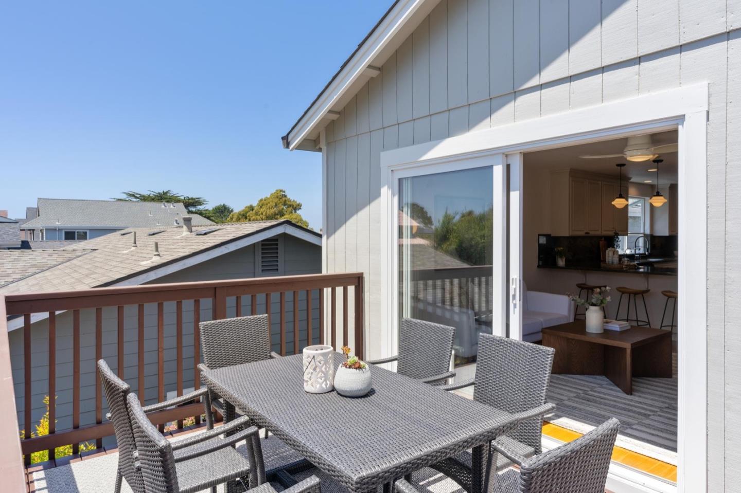 436 Valdez Avenue