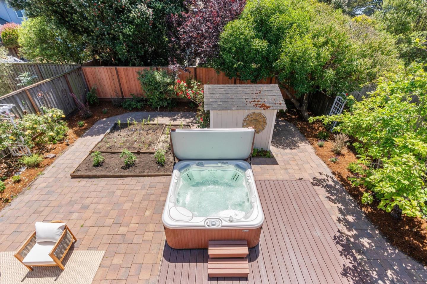 436 Valdez Avenue