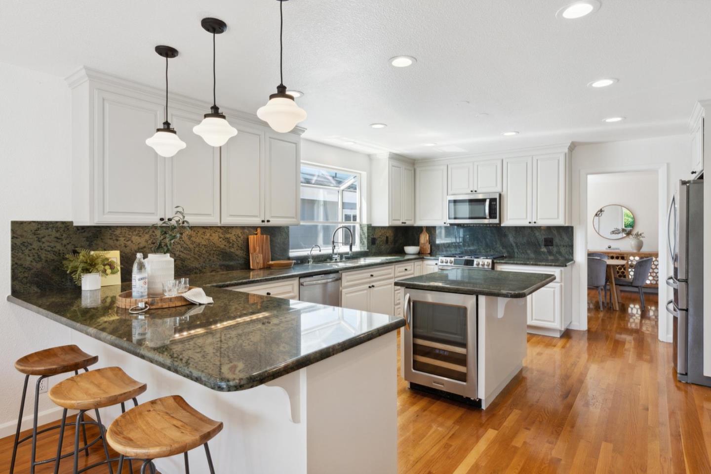 436 Valdez Avenue
