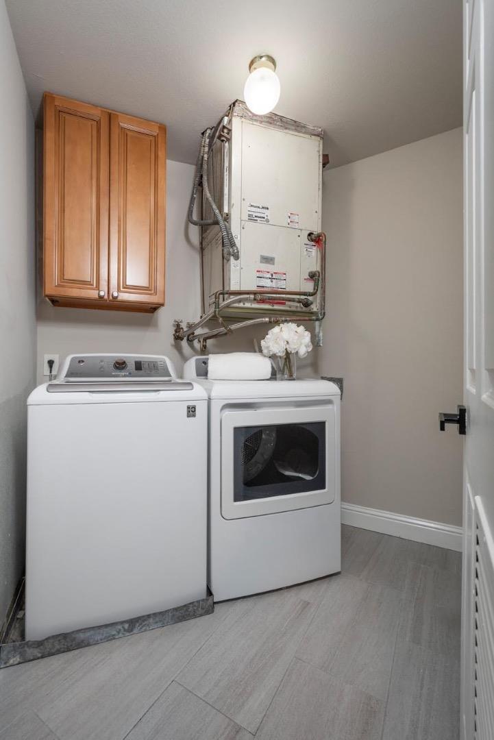 425 North El Camino Real 201