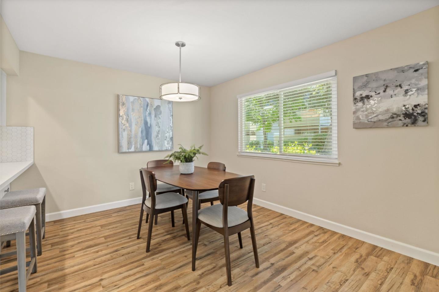5518 Sean CIR 46