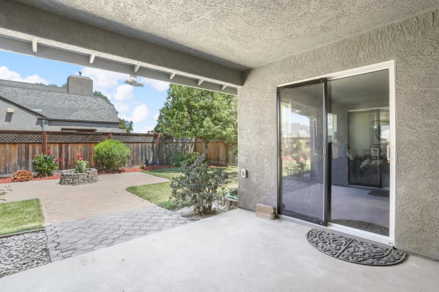 815 Mission Ridge Drive