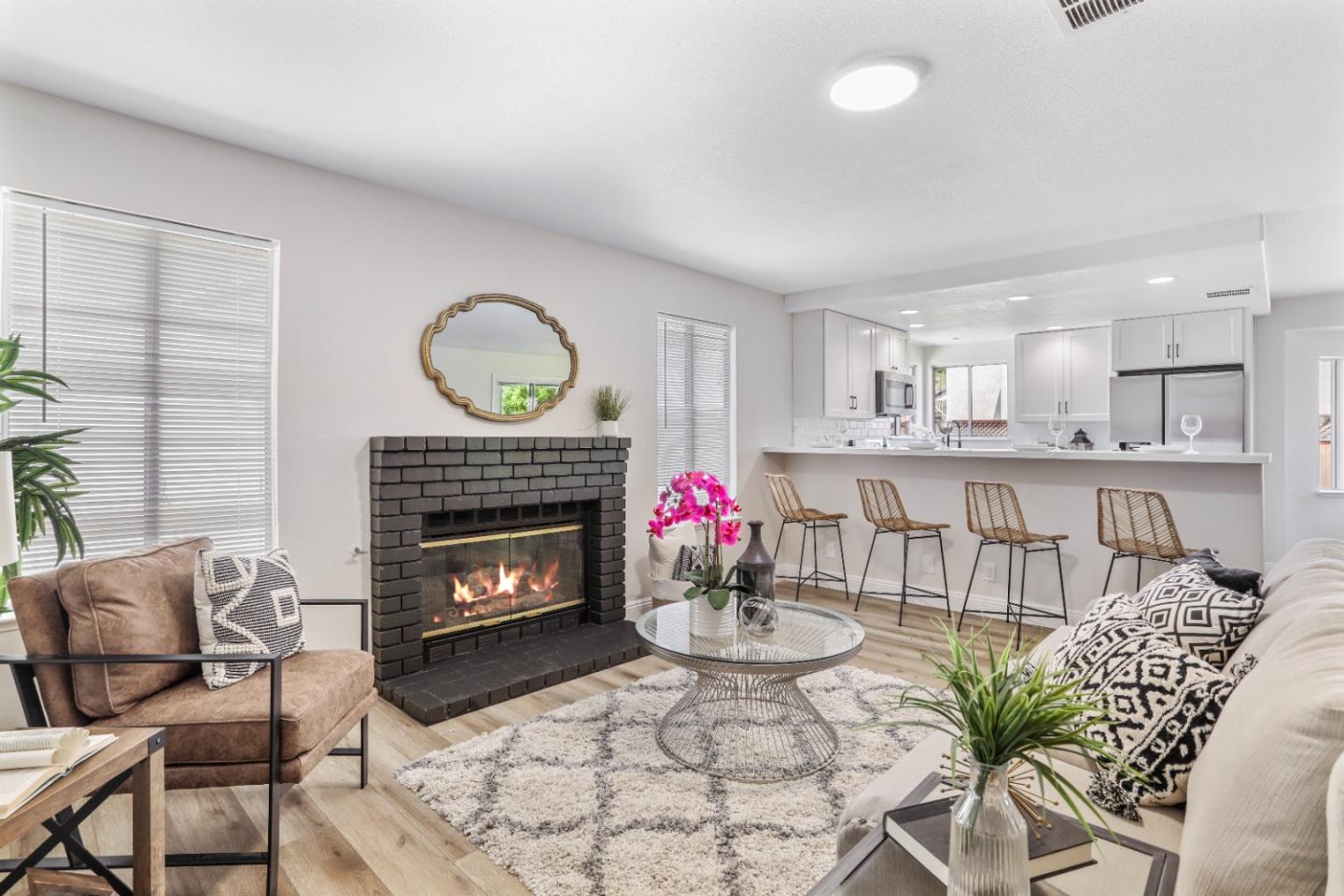 815 Mission Ridge Drive