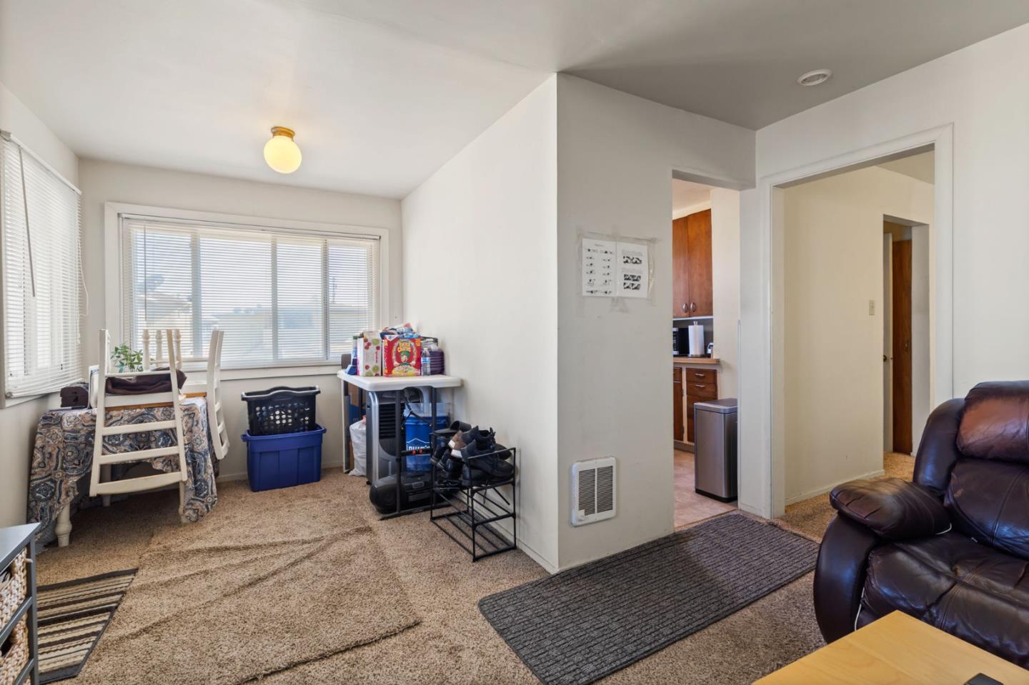 721 Masson AVE