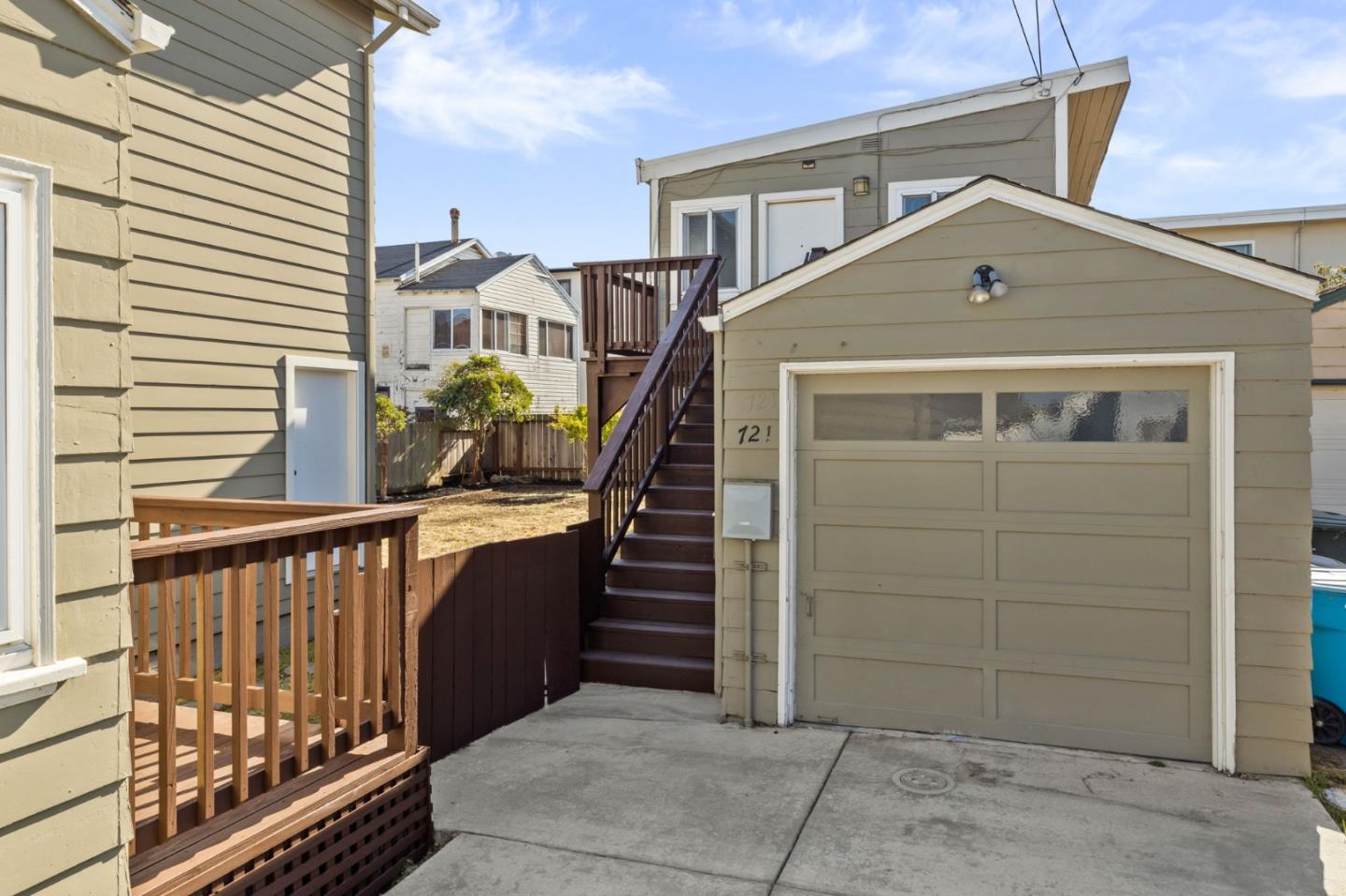 721 Masson AVE