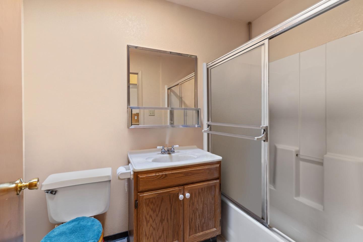 176 Goethe ST