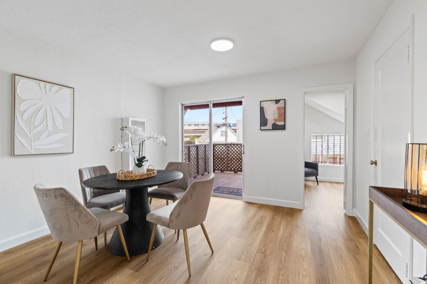 176 Goethe ST