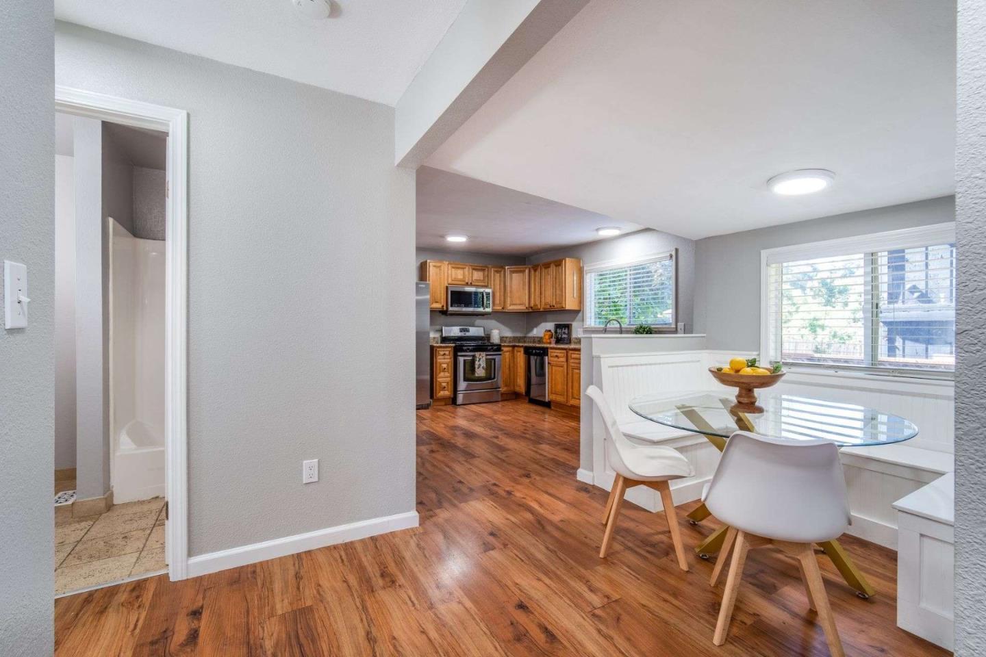 21513 Betty Ann CT