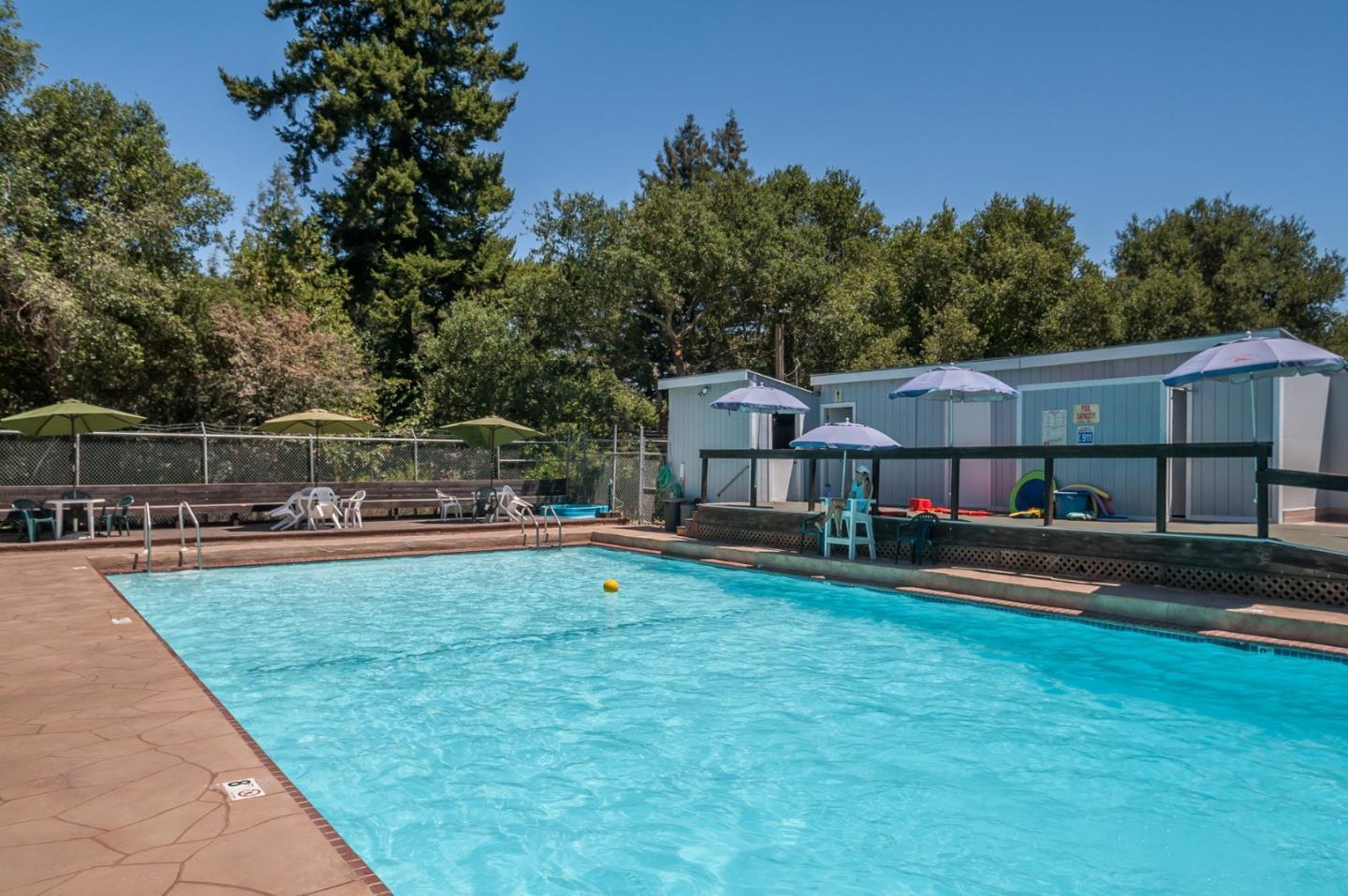 21513 Betty Ann CT
