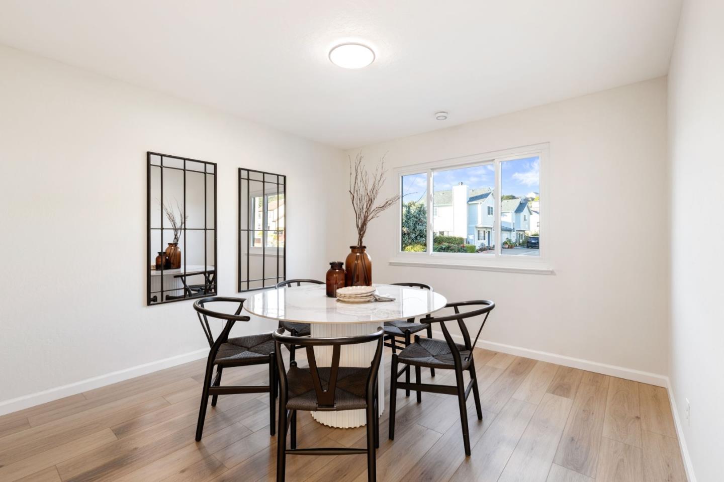 214 Clifton RD