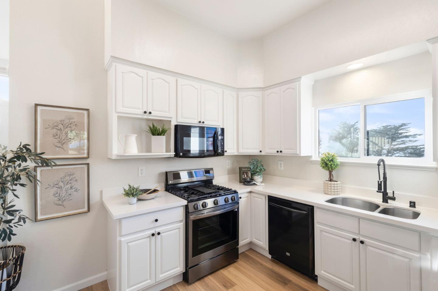 214 Clifton RD