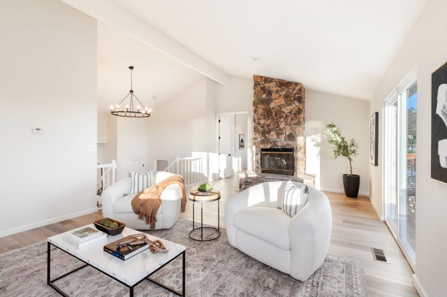 214 Clifton RD