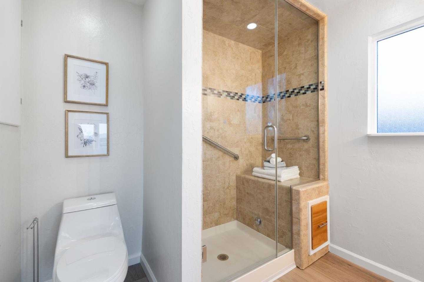 214 Clifton RD