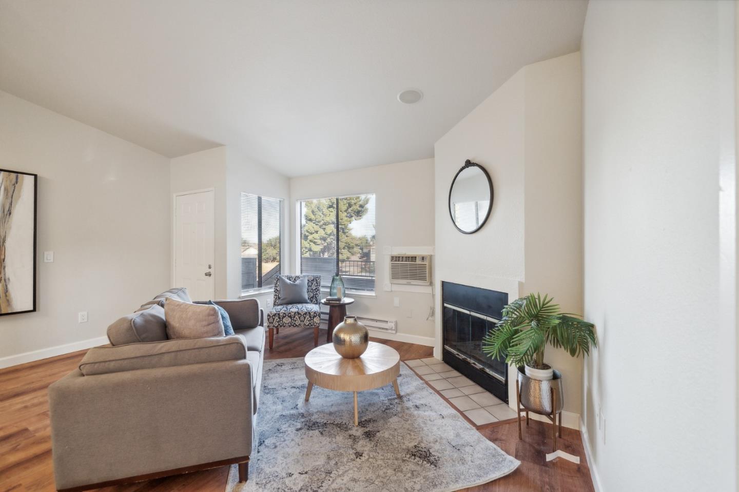 7 Lancaster CIR 233