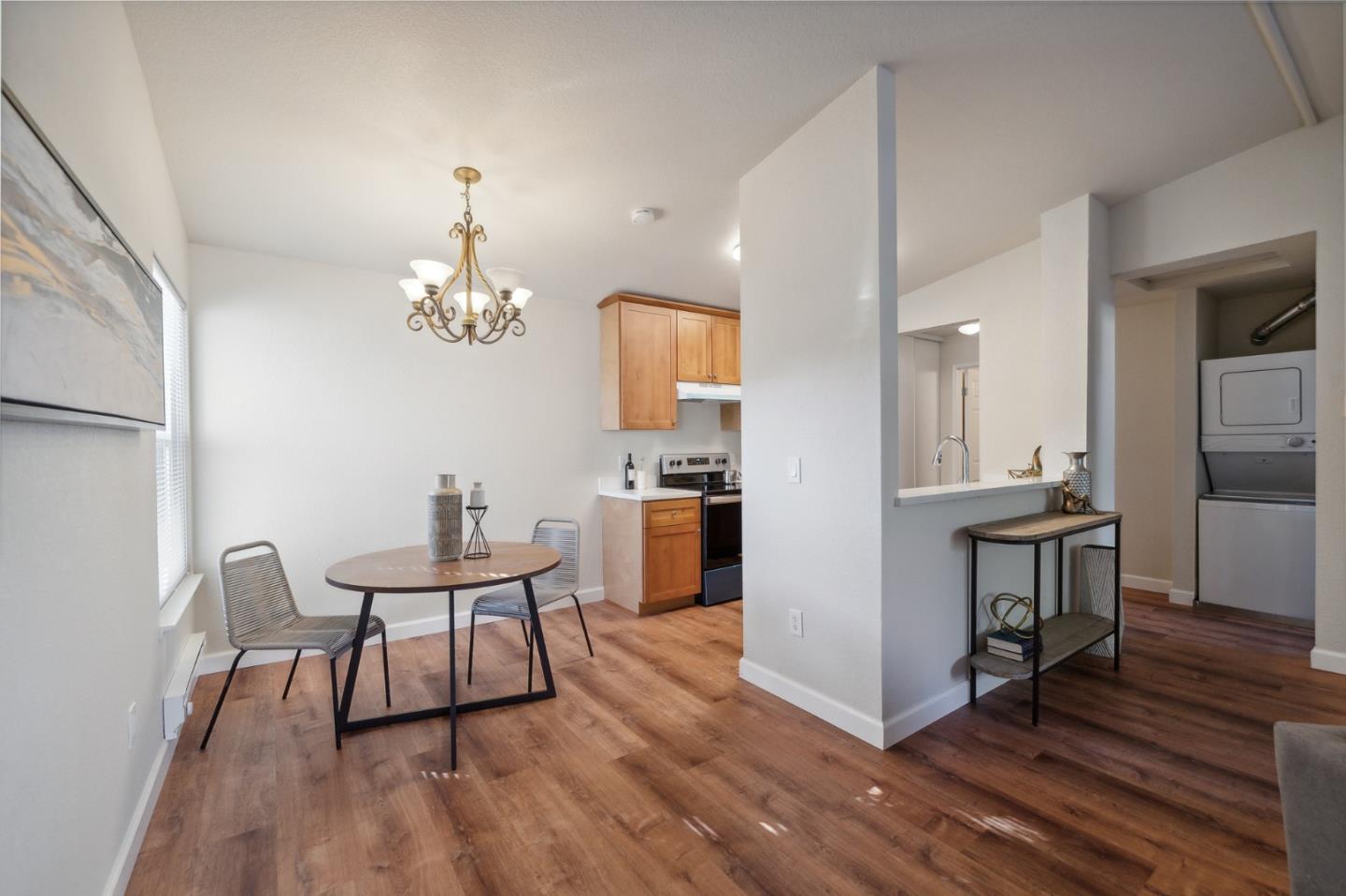 7 Lancaster CIR 233