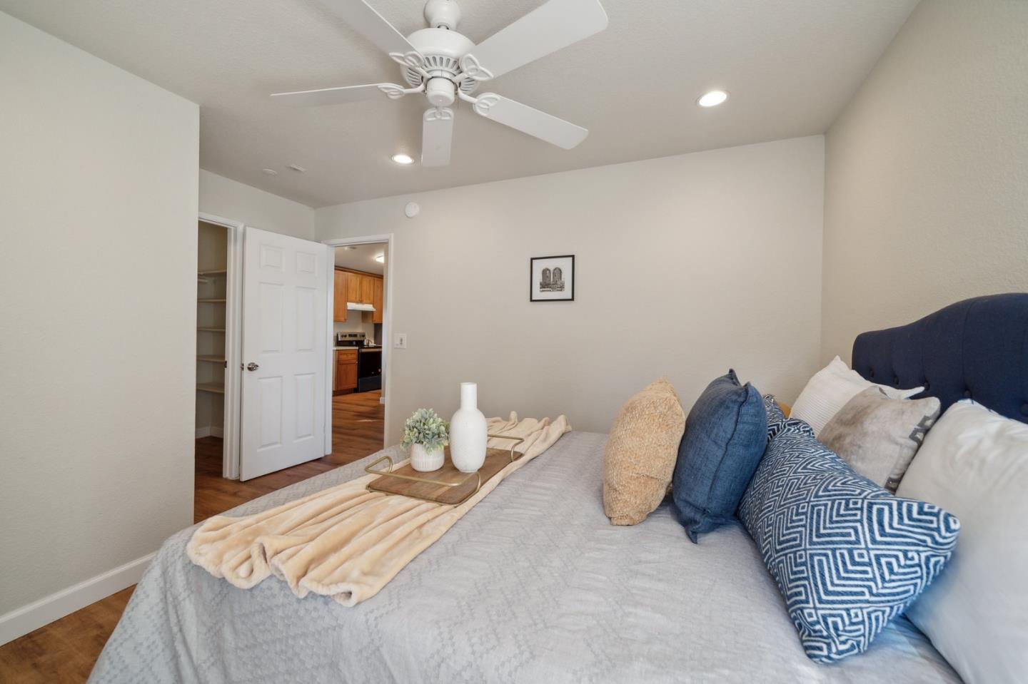7 Lancaster CIR 233