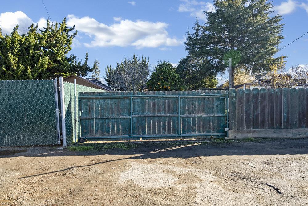 1146 Prune Street