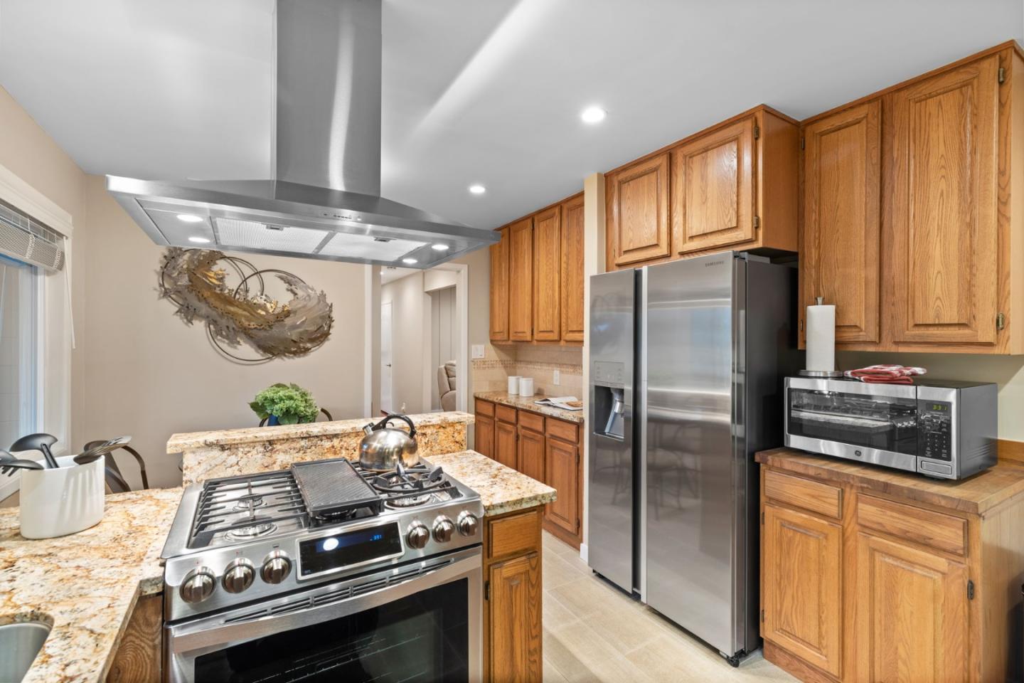 1531 Escondido WAY