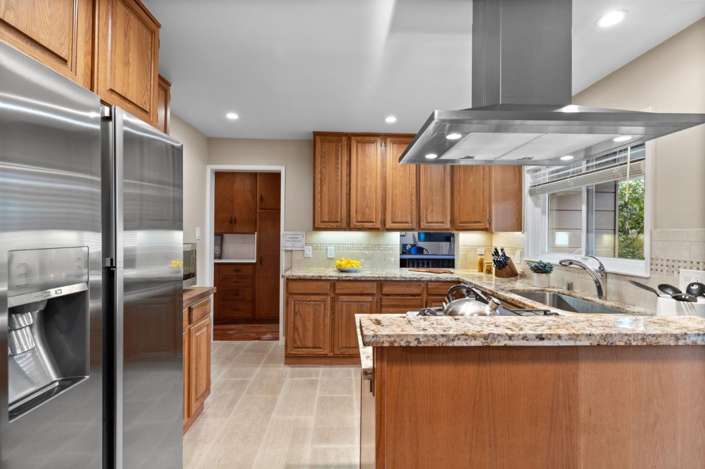 1531 Escondido WAY