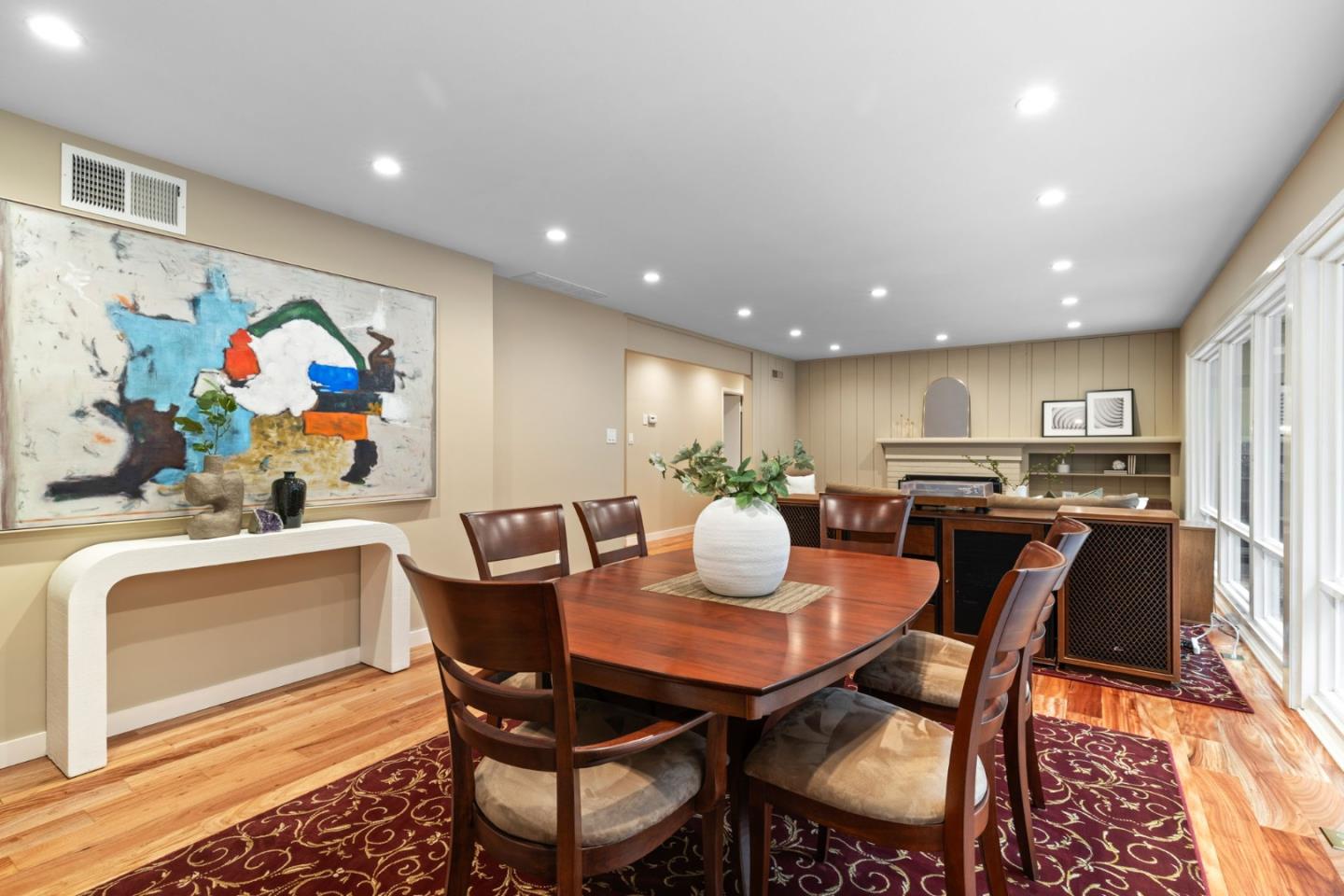 1531 Escondido WAY