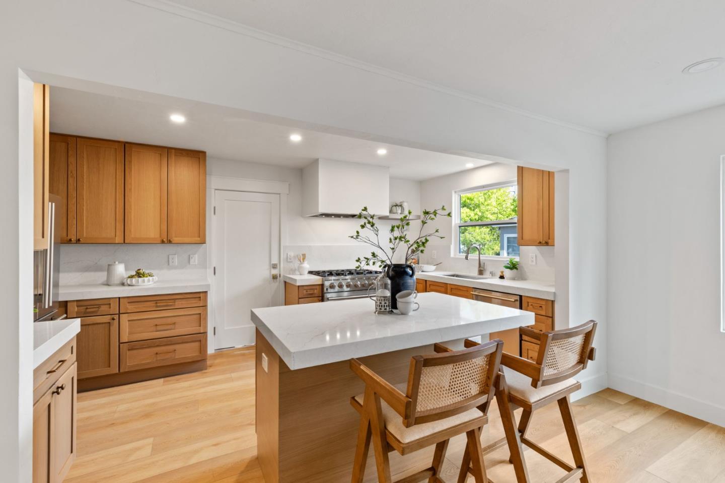 308 Cedar ST