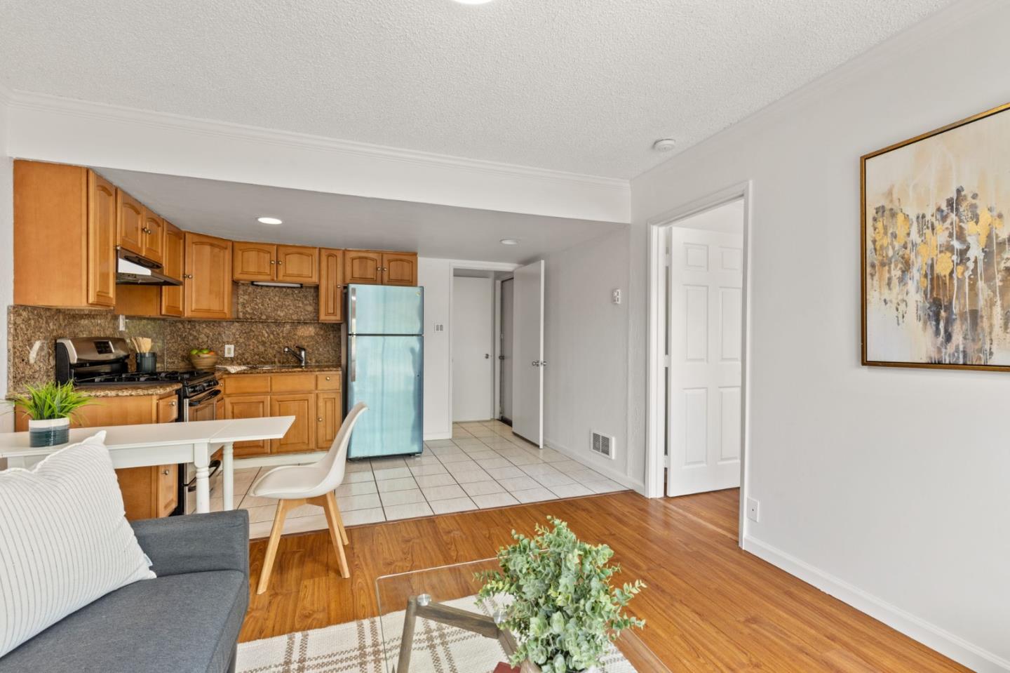 53 Lycett CIR