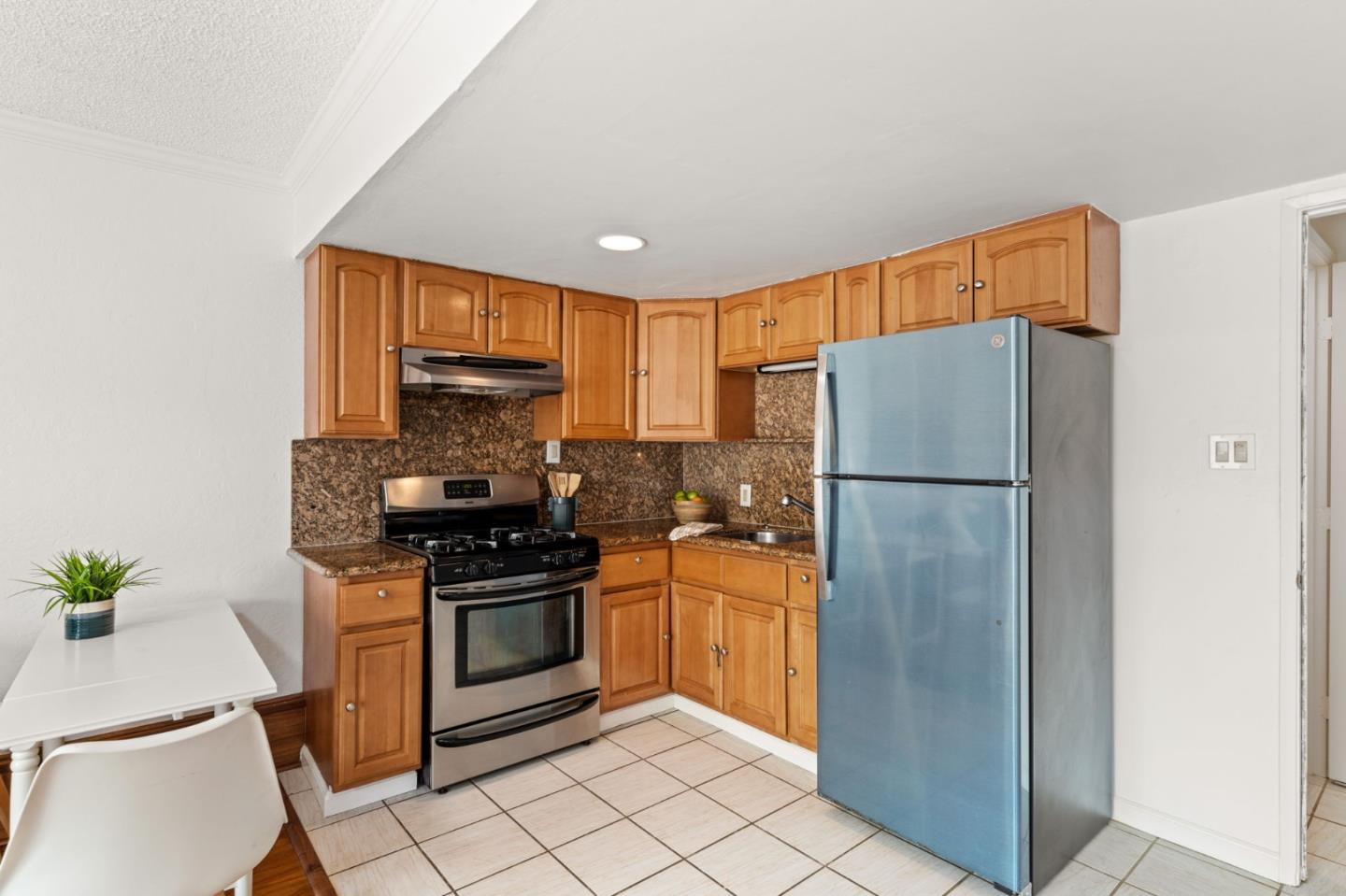 53 Lycett CIR