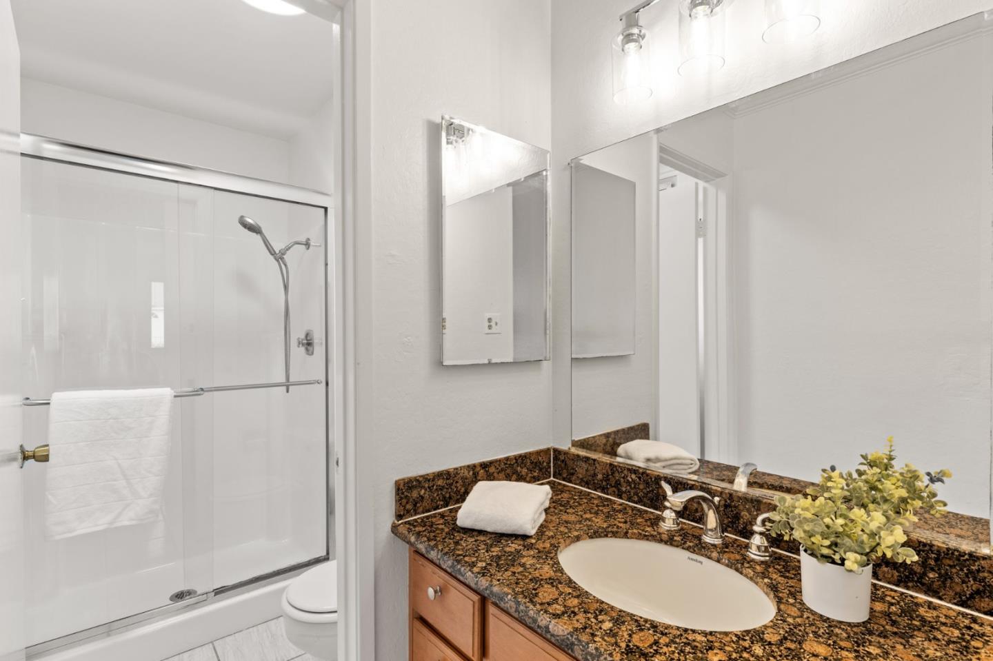 53 Lycett CIR