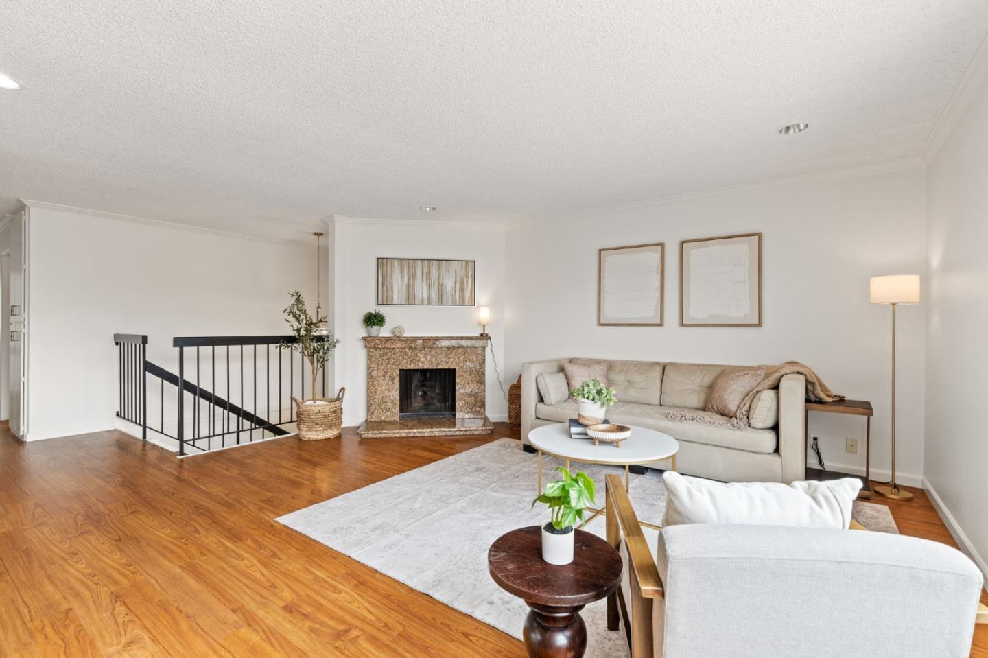 53 Lycett CIR
