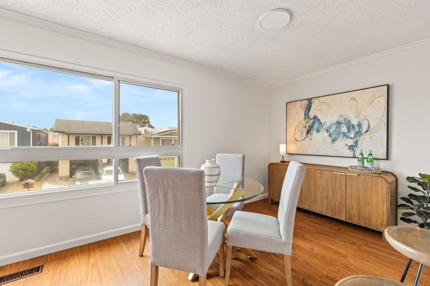 53 Lycett CIR