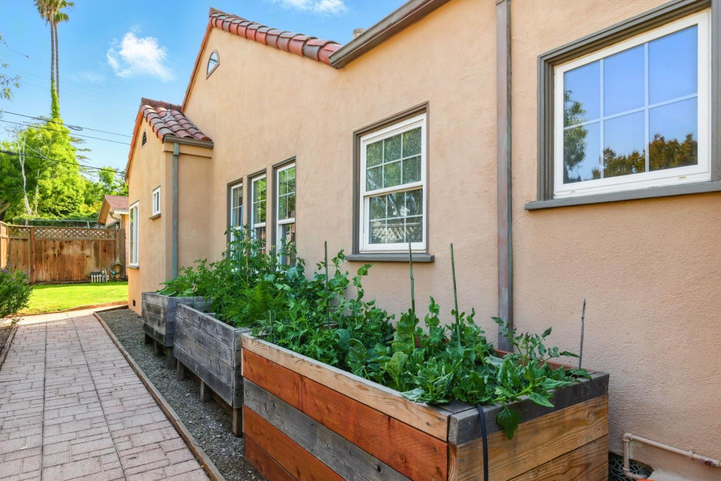 1201 Bernal AVE