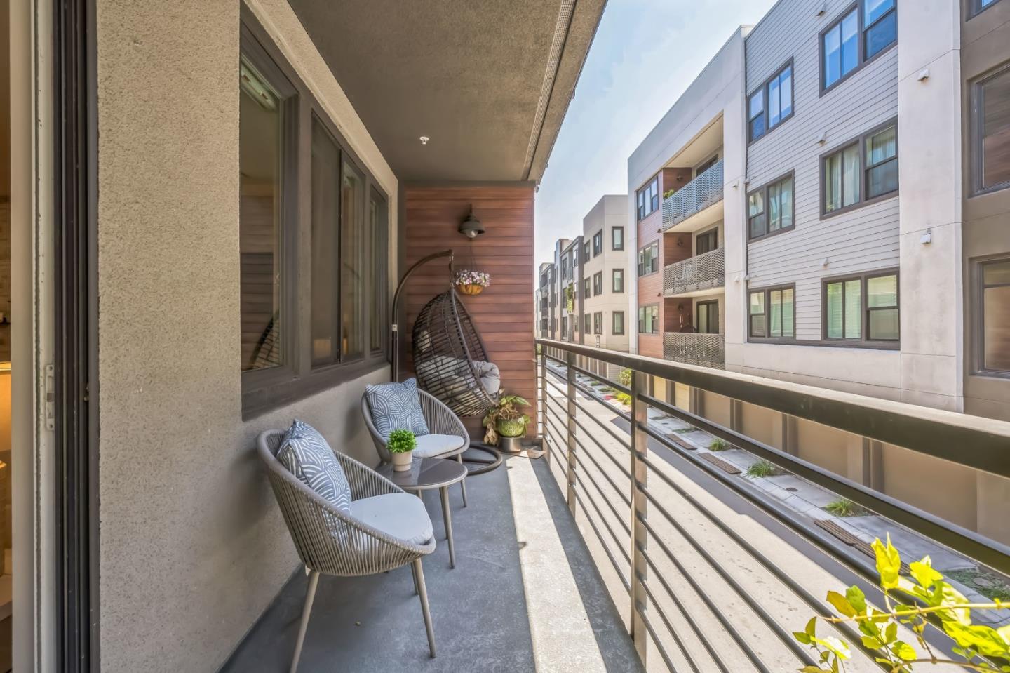 45049 Challenge CMN 203