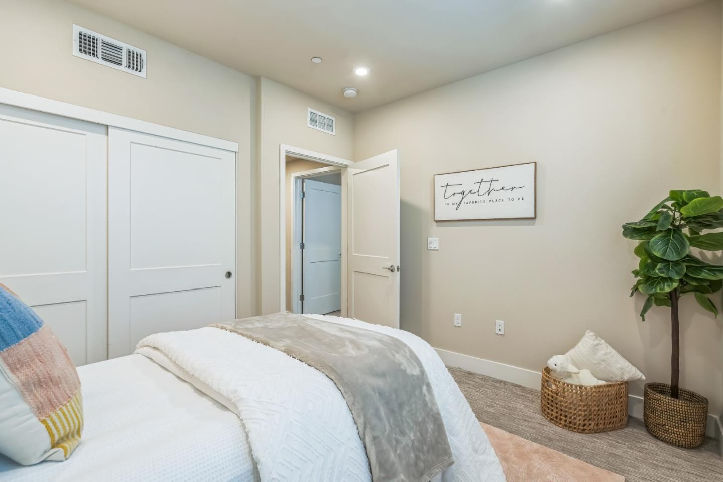 45049 Challenge CMN 203