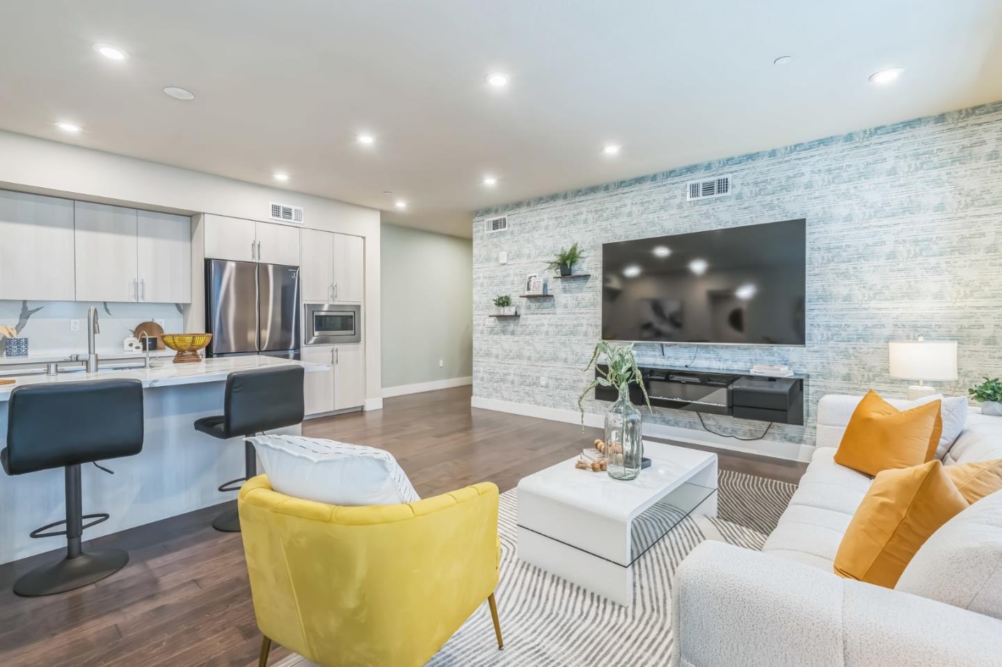 45049 Challenge CMN 203