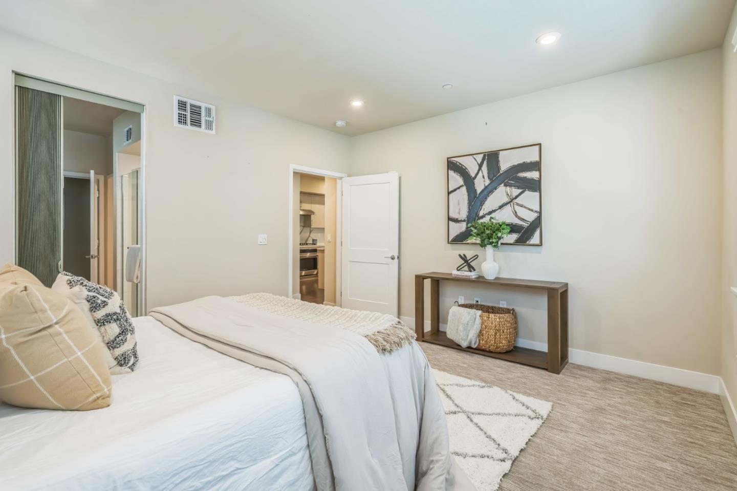 45049 Challenge CMN 203