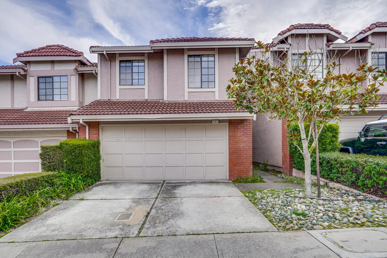 7 Amy Drive