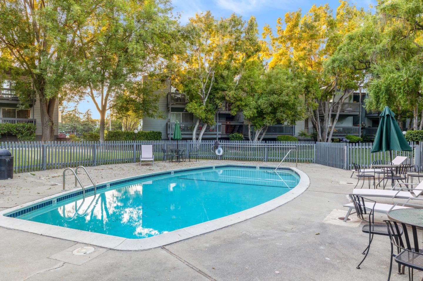 58 Laurie Meadows Drive 3