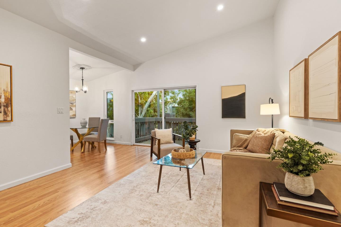 58 Laurie Meadows Drive 3