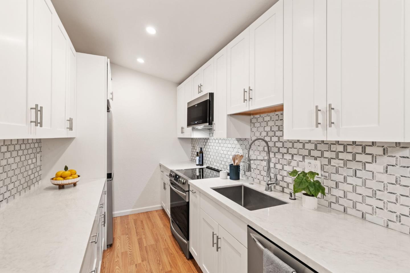 58 Laurie Meadows Drive 3