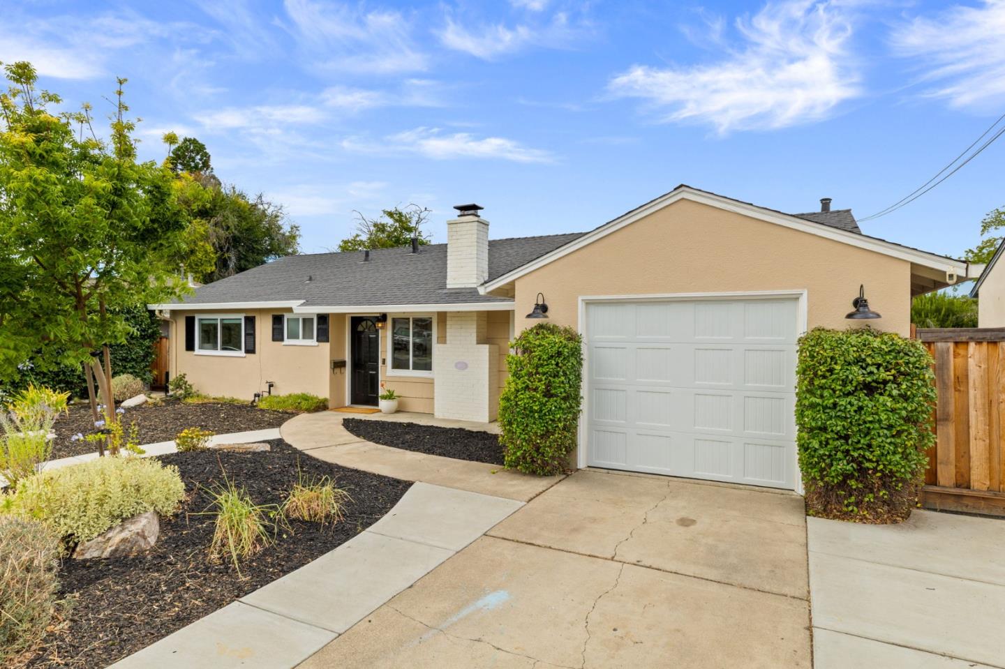3832 Princeton Way