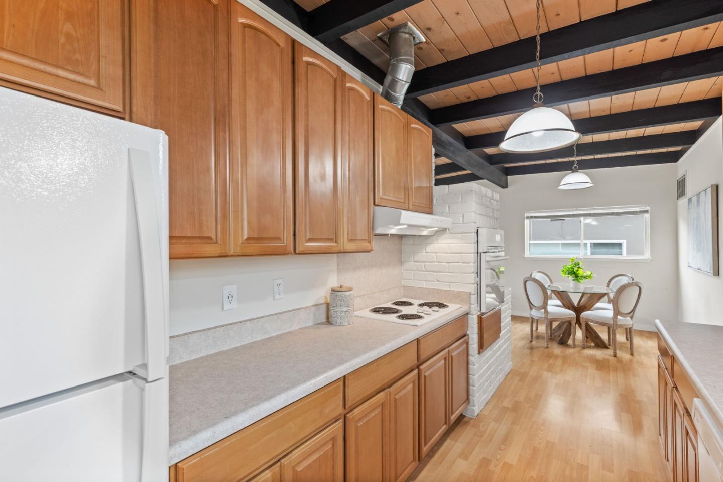 835 Mosswood Lane