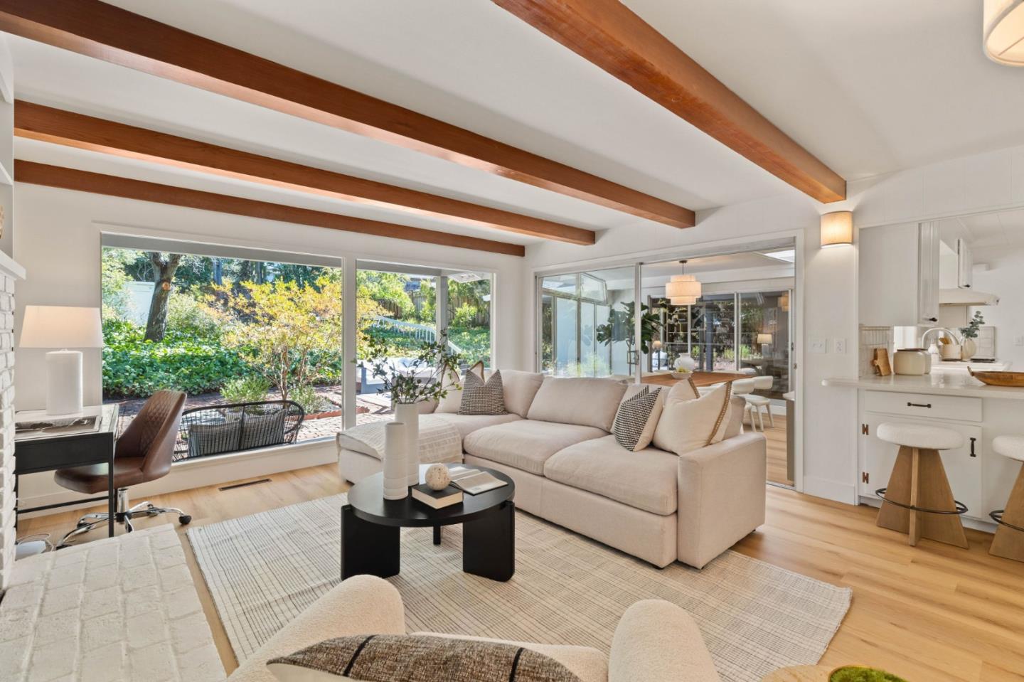 2605 Graceland Avenue