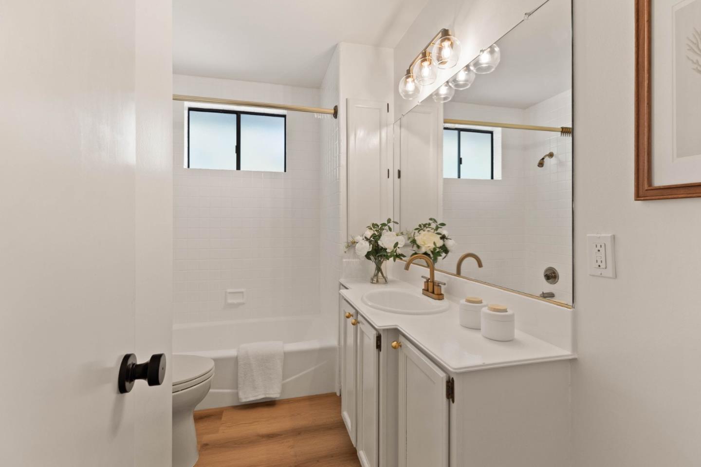 2605 Graceland Avenue