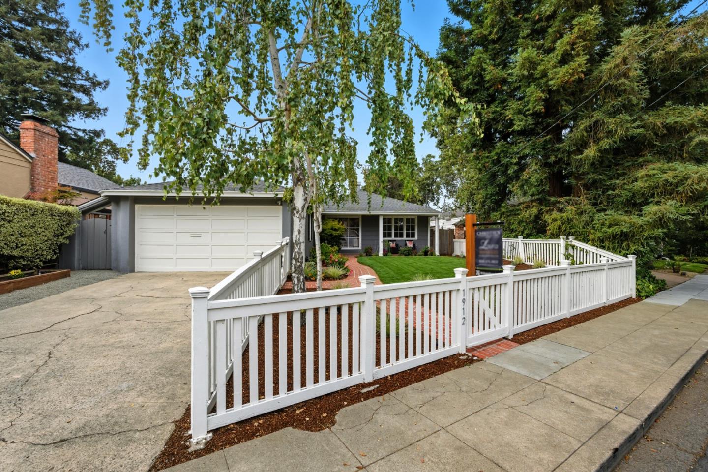 1912 Saint Francis Way