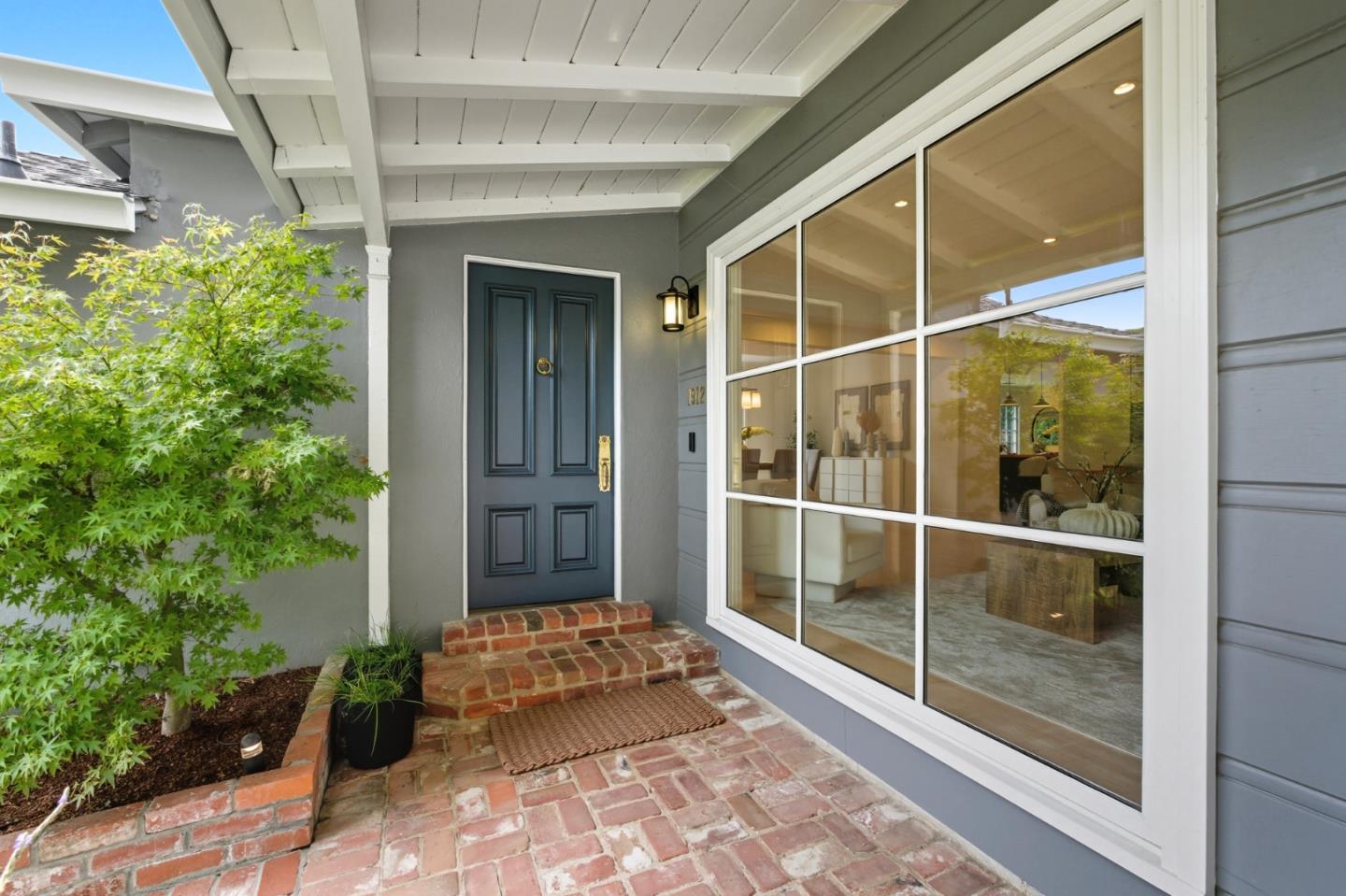 1912 Saint Francis Way