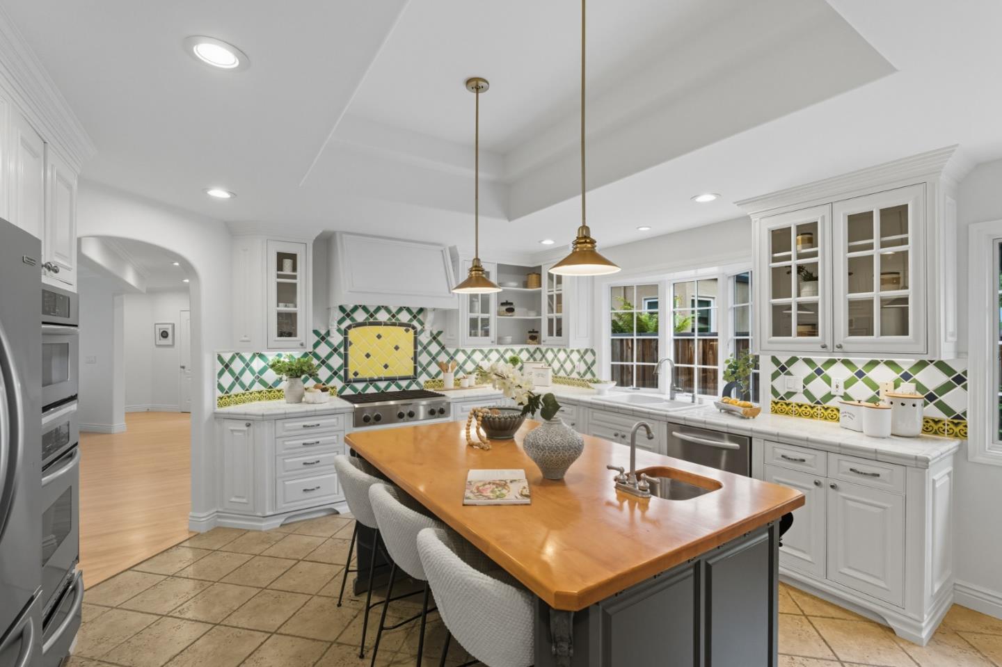 1912 Saint Francis Way