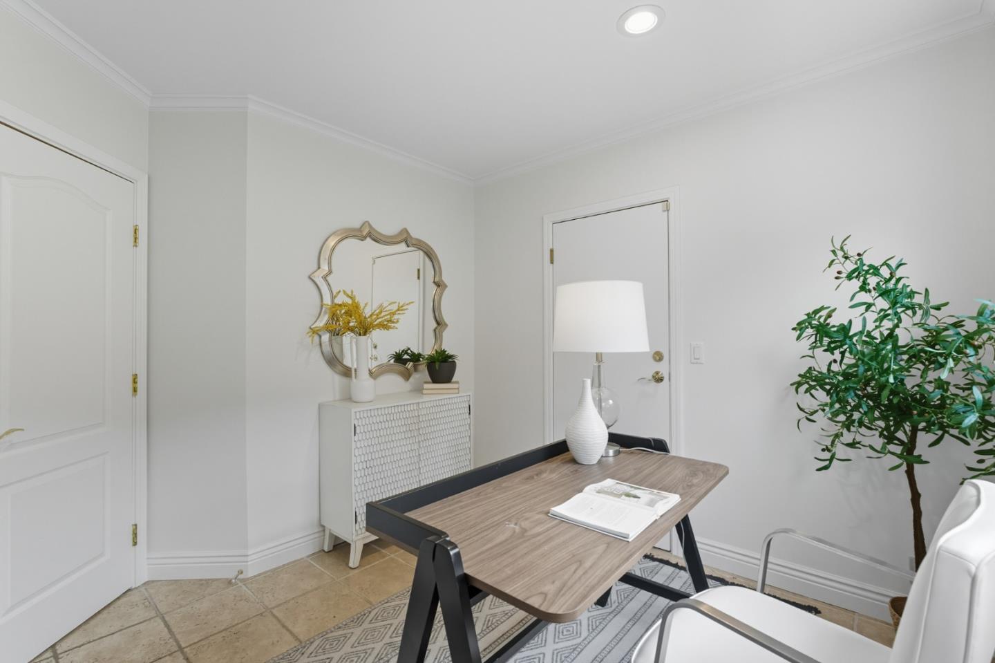 1912 Saint Francis Way