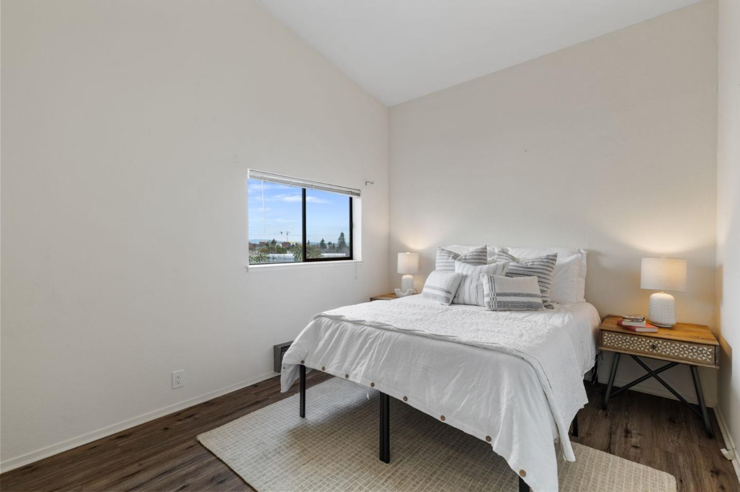 1090 Main Street 401