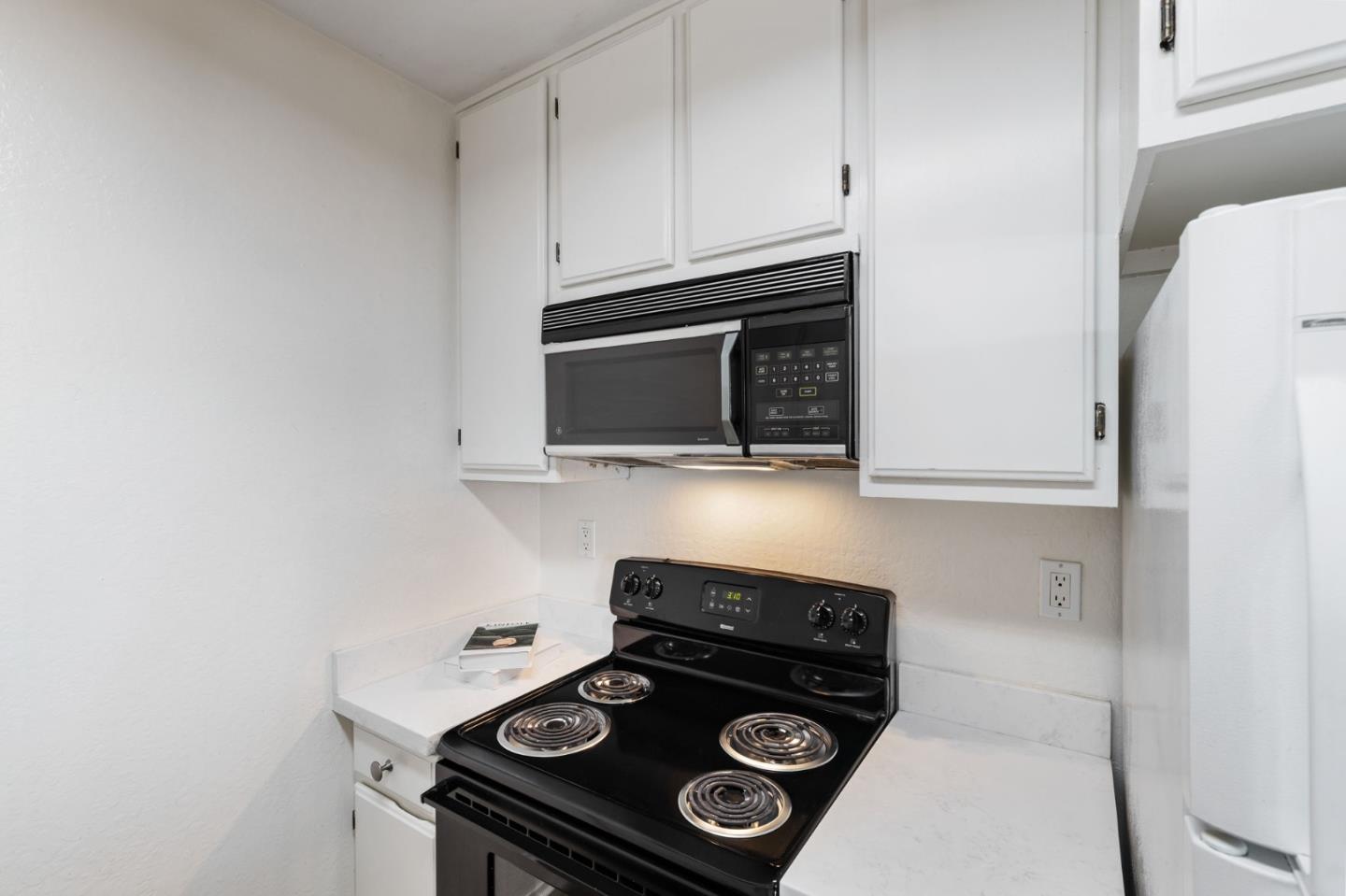1090 Main Street 401