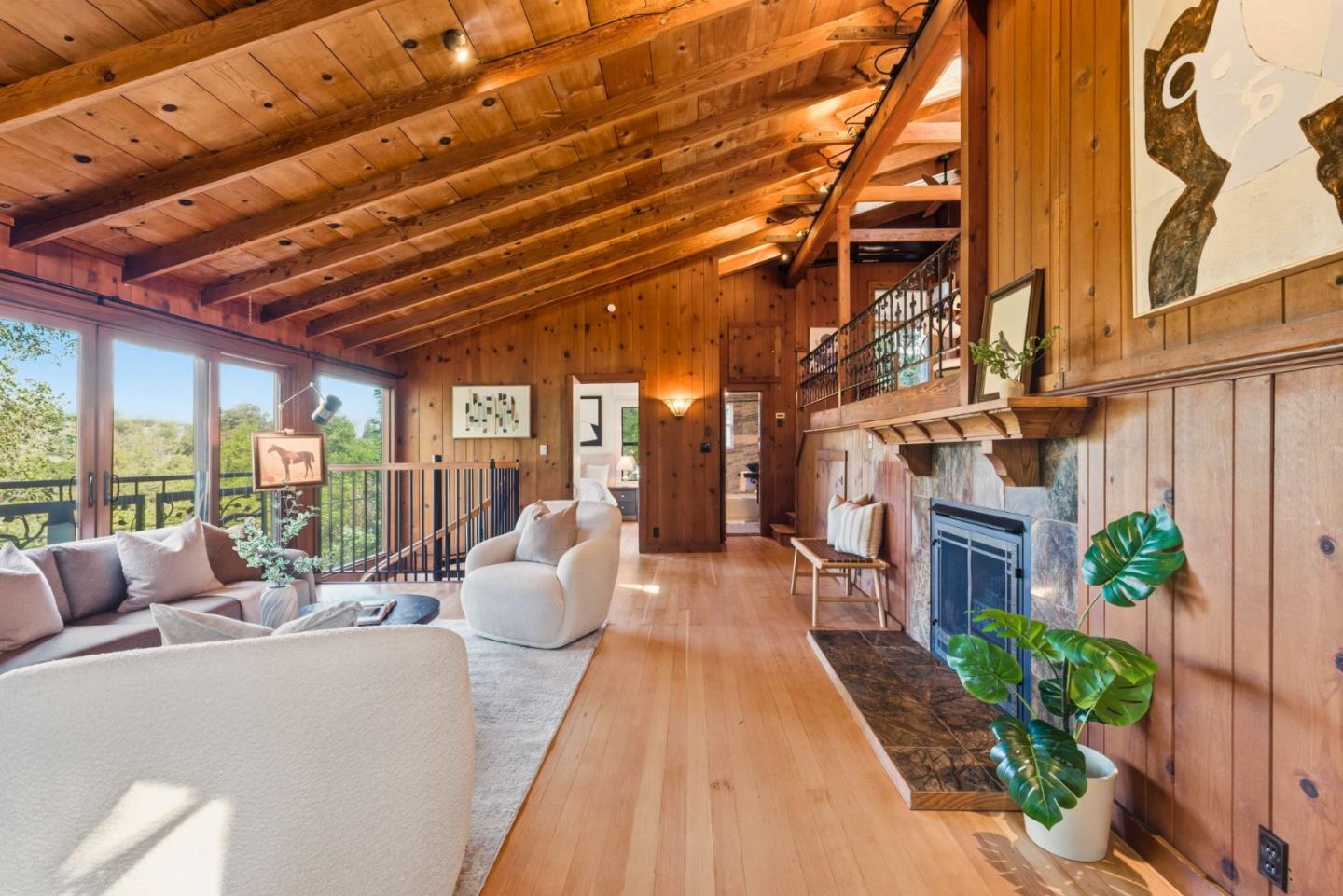 3451 Oak Knoll Drive